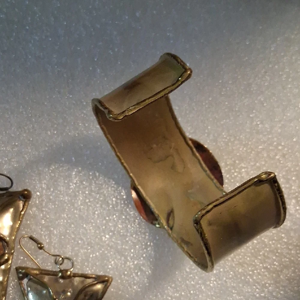 1970s Artisan Brass Copper & Silver. Geometric Cuff Bracelet W Matching Earrings - Picture 5 of 10